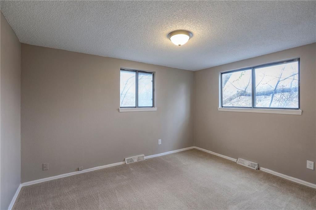 230 NE Evansdale Road — photo 11
