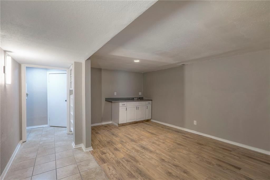 230 NE Evansdale Road — photo 18