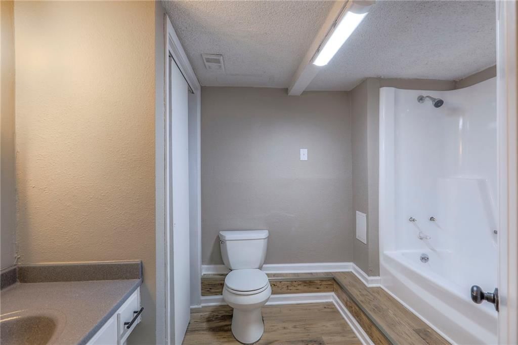 230 NE Evansdale Road — photo 21