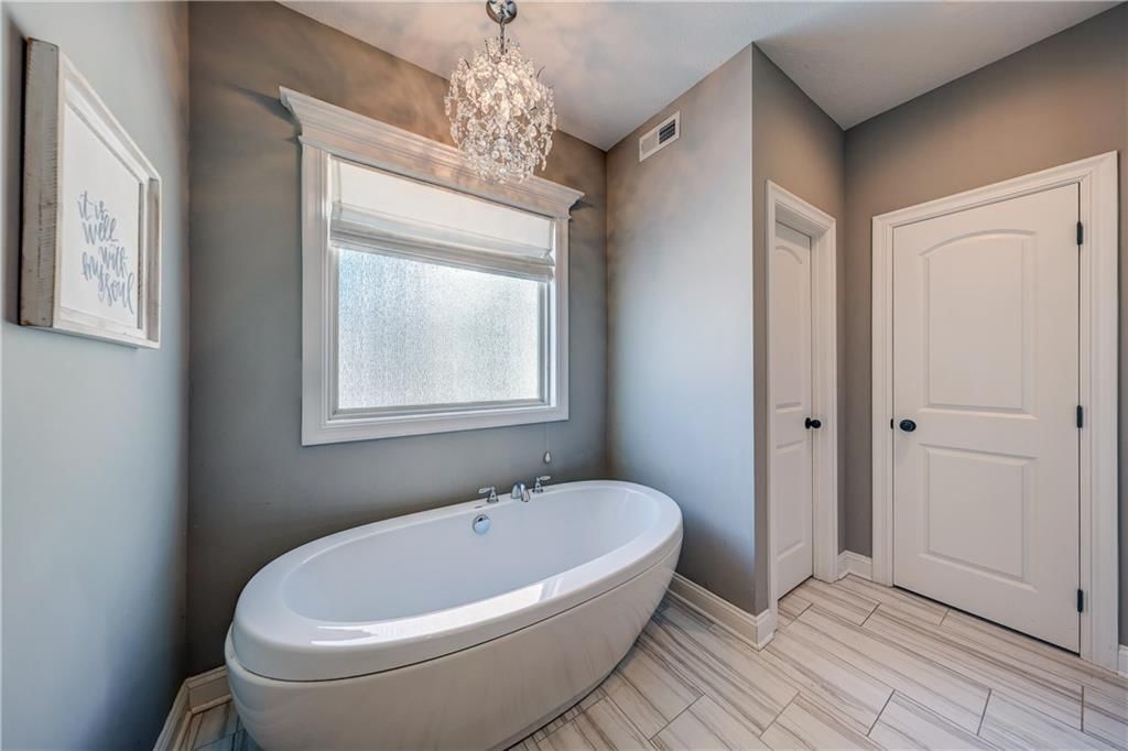 16454 Agnes Street — photo 9