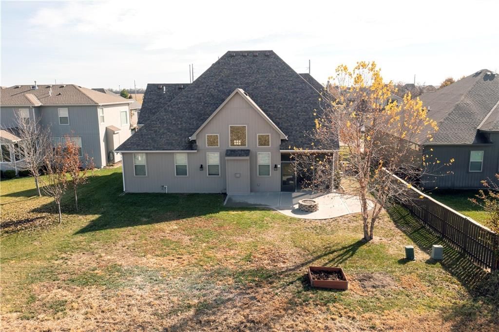16454 Agnes Street — photo 23