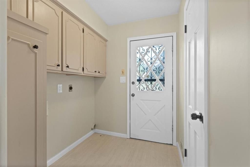 10500 E Bannister Road — photo 17