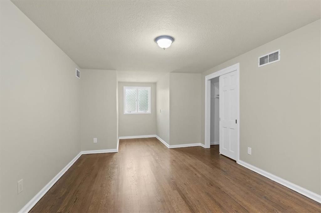 10500 E Bannister Road — photo 28