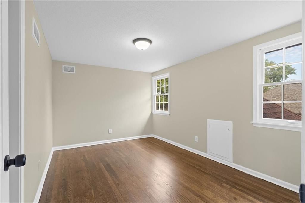10500 E Bannister Road — photo 29