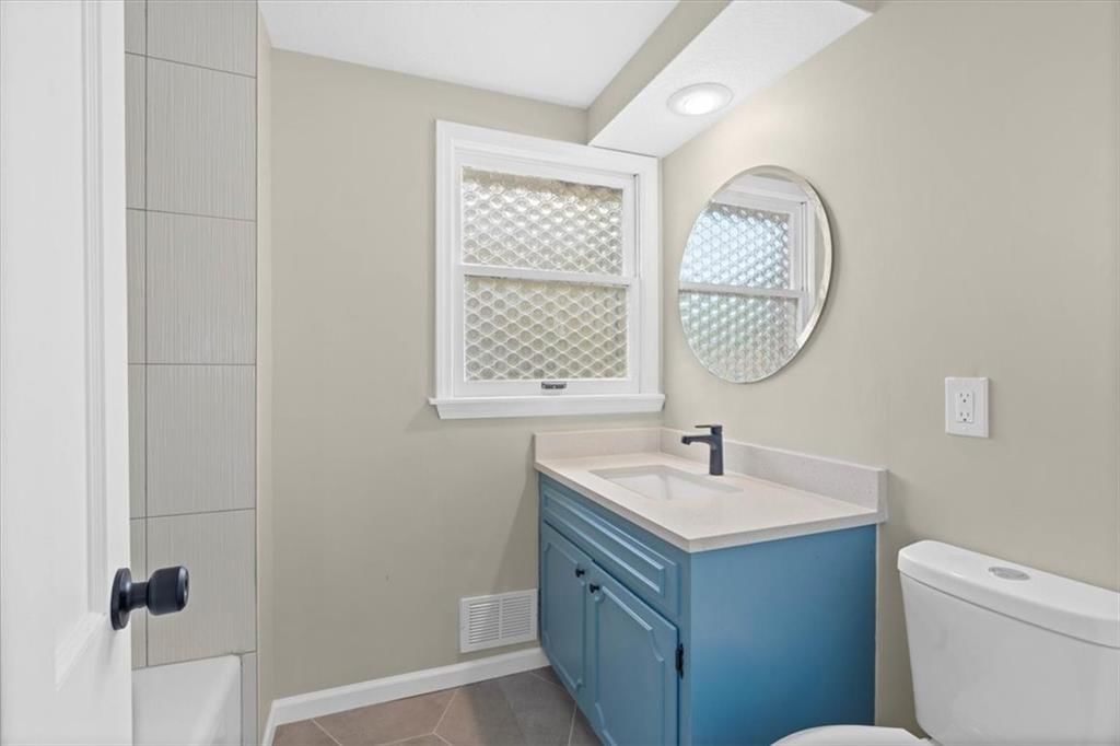 10500 E Bannister Road — photo 30