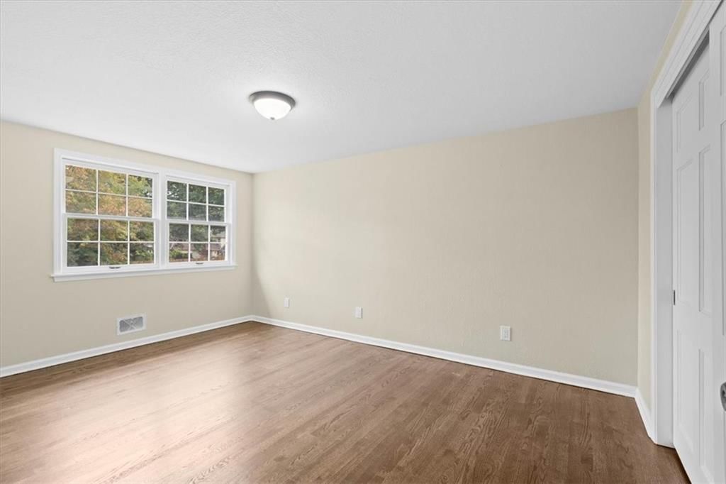 10500 E Bannister Road — photo 31