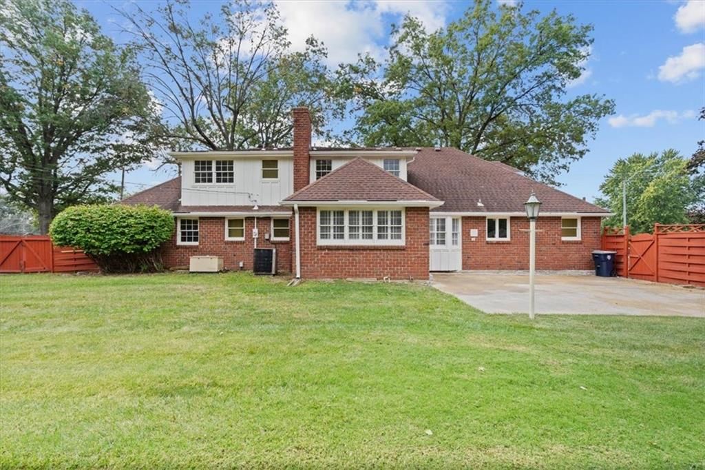 10500 E Bannister Road — photo 35
