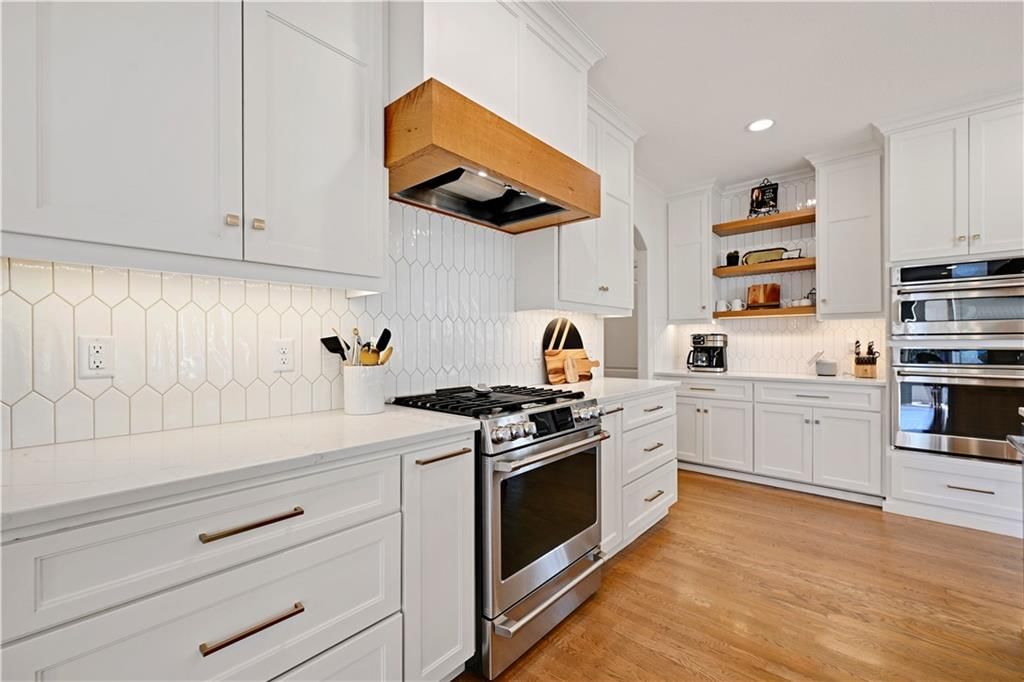 5303 W 166th Terrace — photo 16