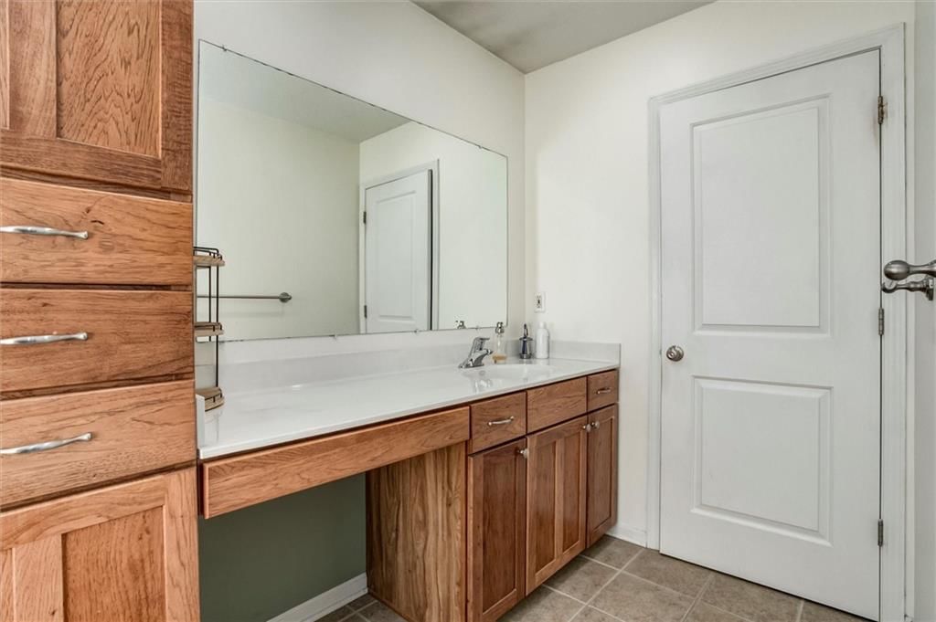 703 Mulberry Street — photo 14