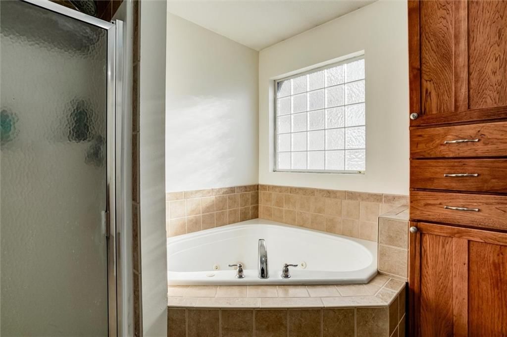 703 Mulberry Street — photo 15