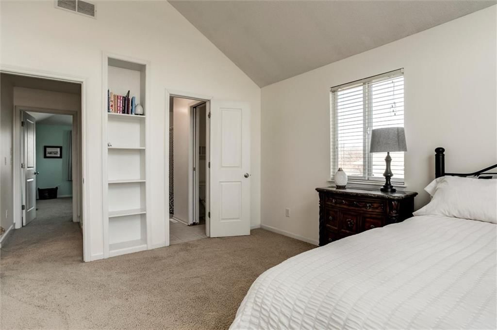 703 Mulberry Street — photo 17