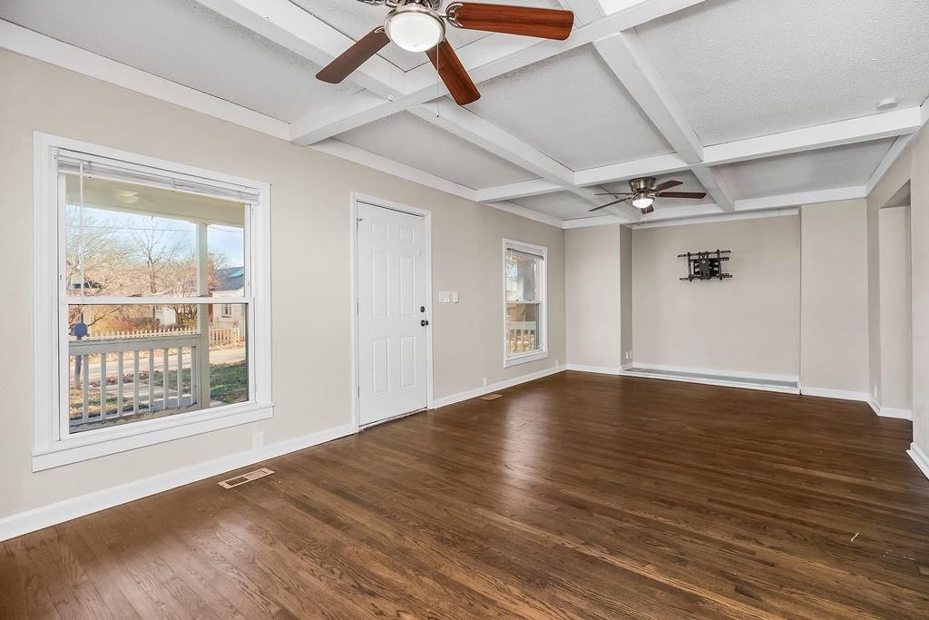 734 S Hawthorne Avenue — photo 4