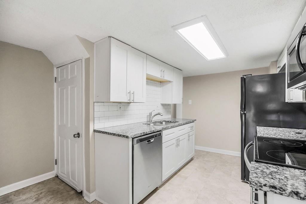 734 S Hawthorne Avenue — photo 8