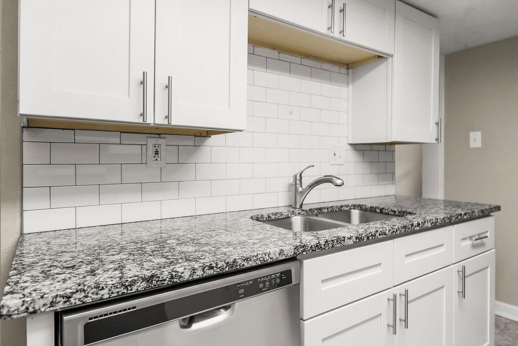 734 S Hawthorne Avenue — photo 10