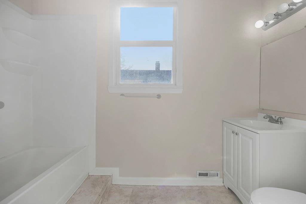 734 S Hawthorne Avenue — photo 12