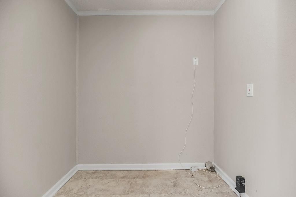 734 S Hawthorne Avenue — photo 26