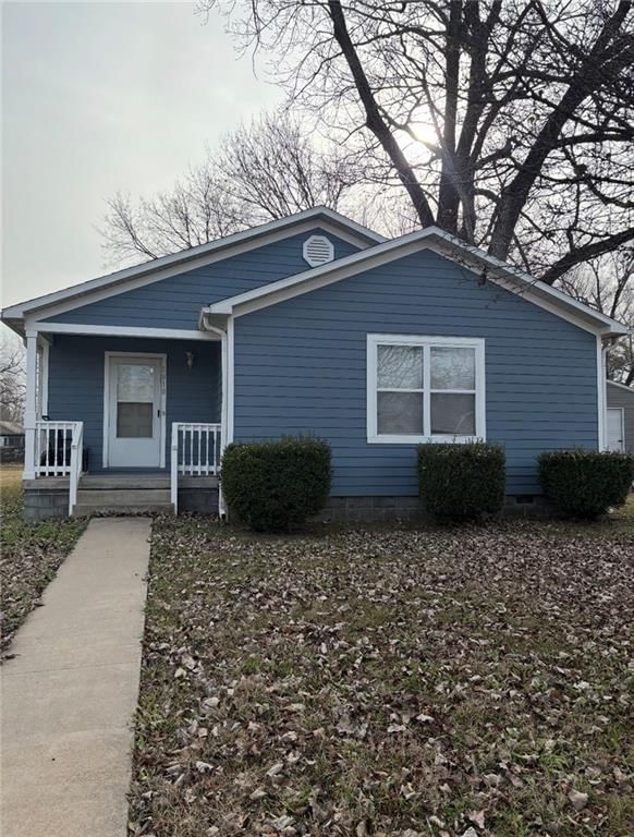 1010 E 16th Street, Pittsburg, KS