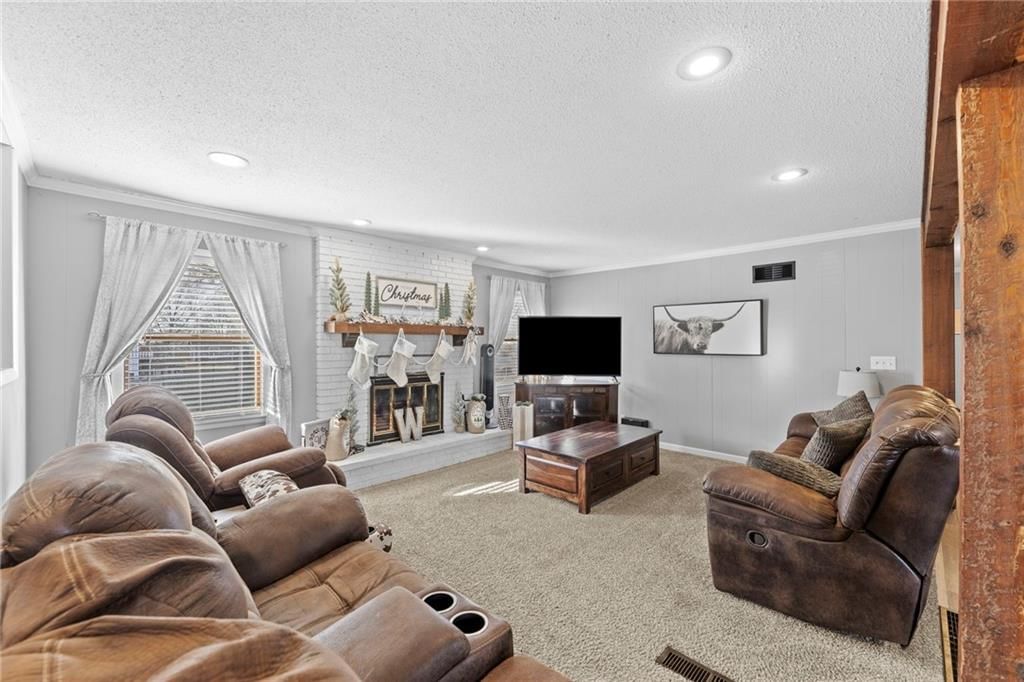 1102 N Metcalf Terrace — photo 7