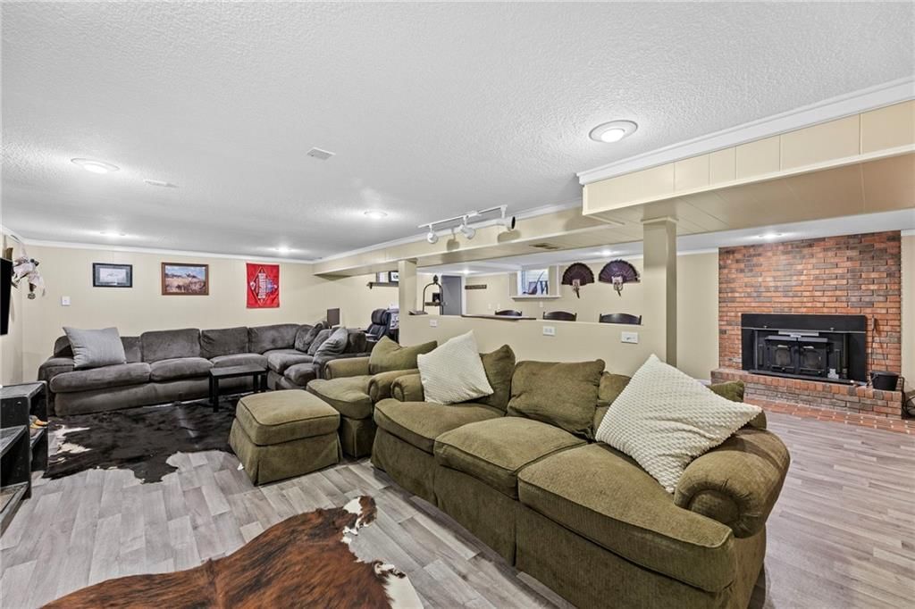 1102 N Metcalf Terrace — photo 34