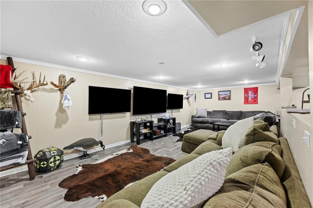 1102 N Metcalf Terrace — photo 35