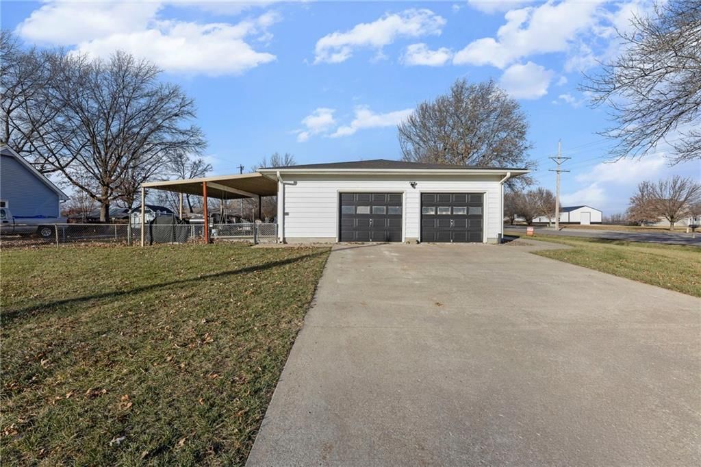 1102 N Metcalf Terrace — photo 42