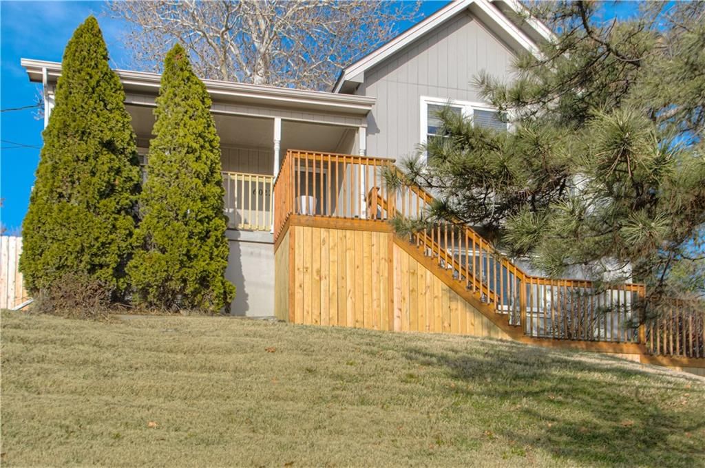 6022 NE 48th Street, Kansas City, MO