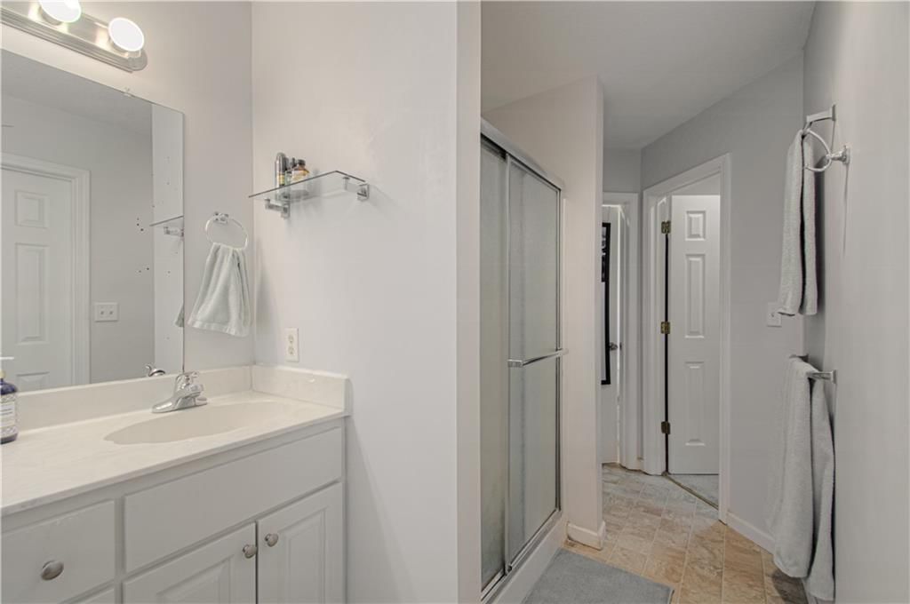 6022 NE 48th Street — photo 18
