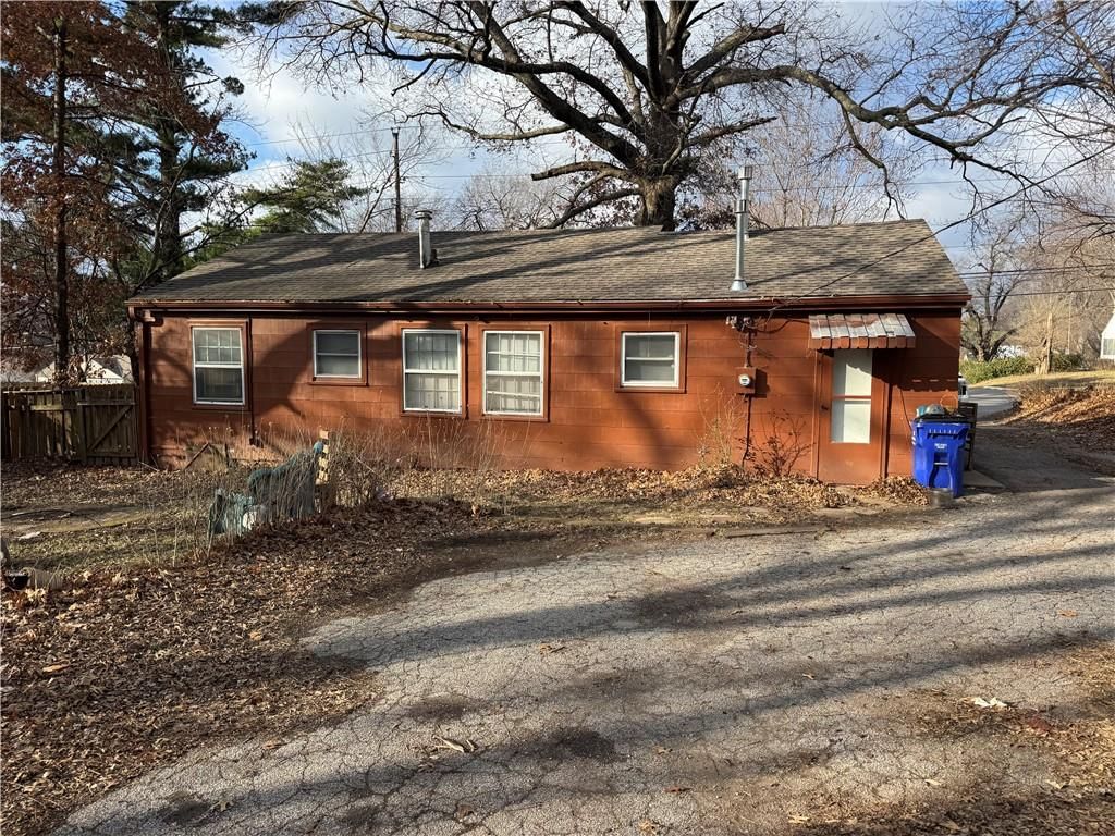 7001 Raytown Road — photo 11