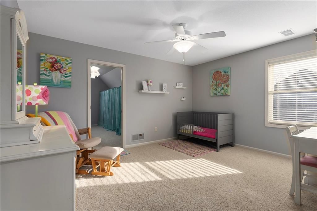 7822 N Mattox Avenue — photo 30