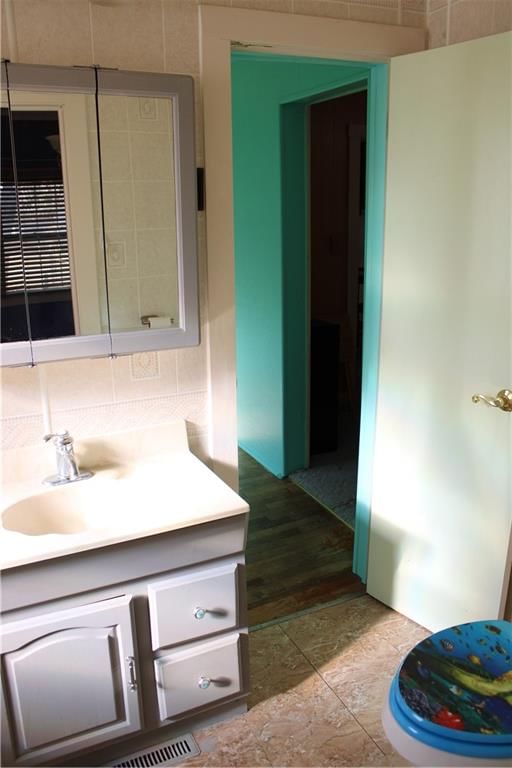 303 N Labette Street — photo 14