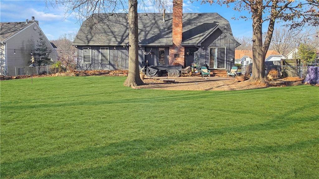 1032 S LINDENWOOD Drive — photo 22