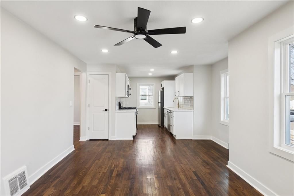5112 Maple Street — photo 18