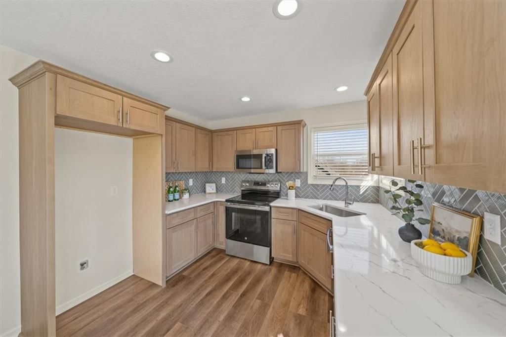 1015 NW 91 Terrace — photo 9