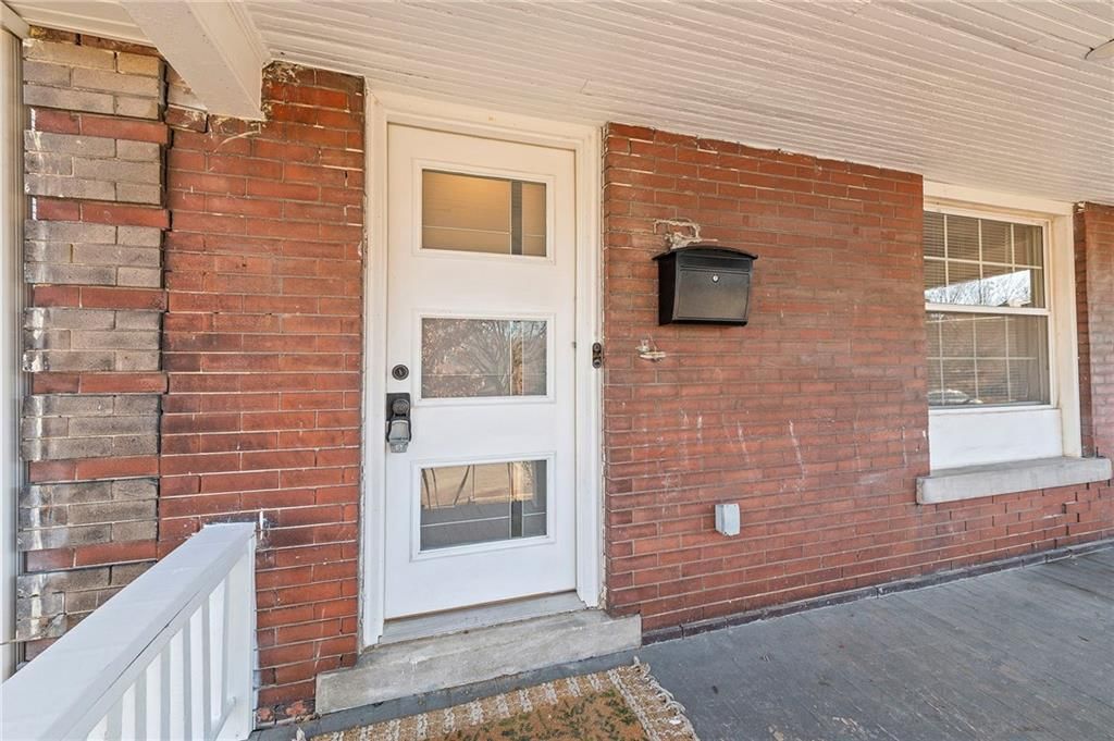 223 N Kensington Avenue — photo 3