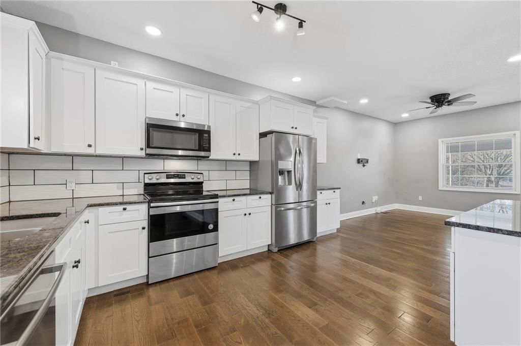 223 N Kensington Avenue — photo 10