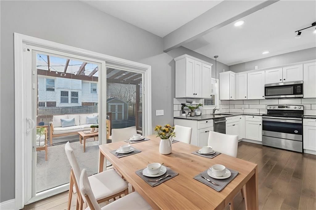223 N Kensington Avenue — photo 12