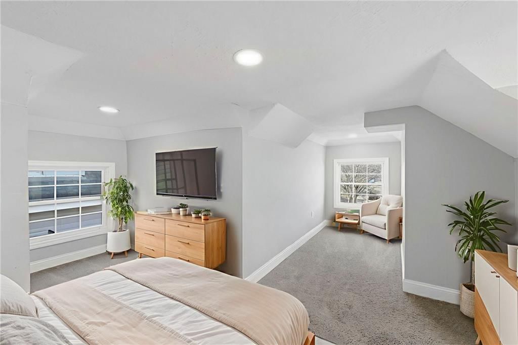 223 N Kensington Avenue — photo 30