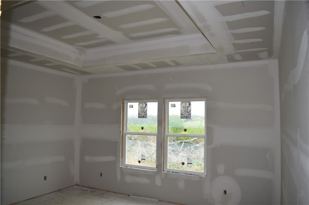623 E 13th Street — photo 11