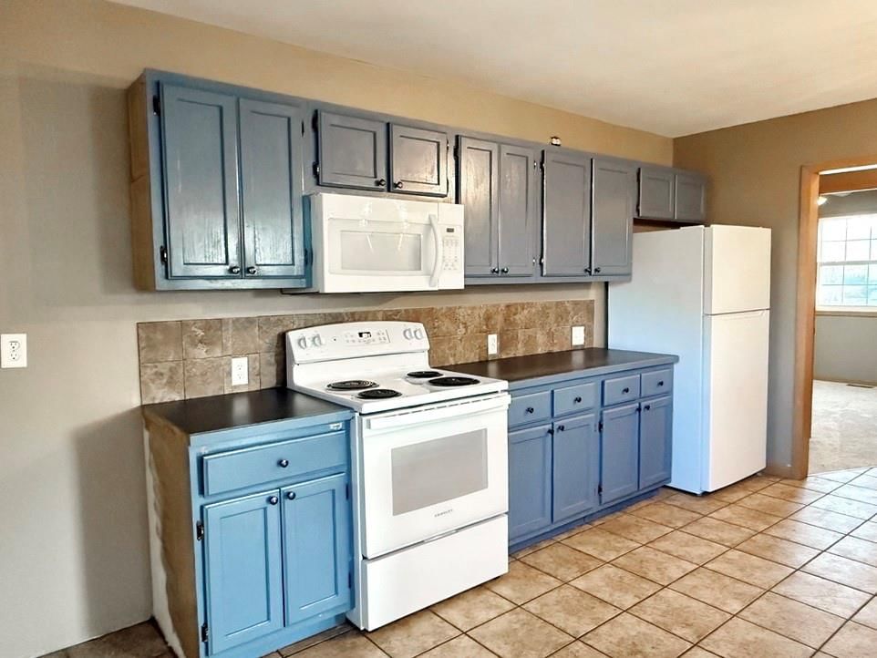310 S Forest Street — photo 15