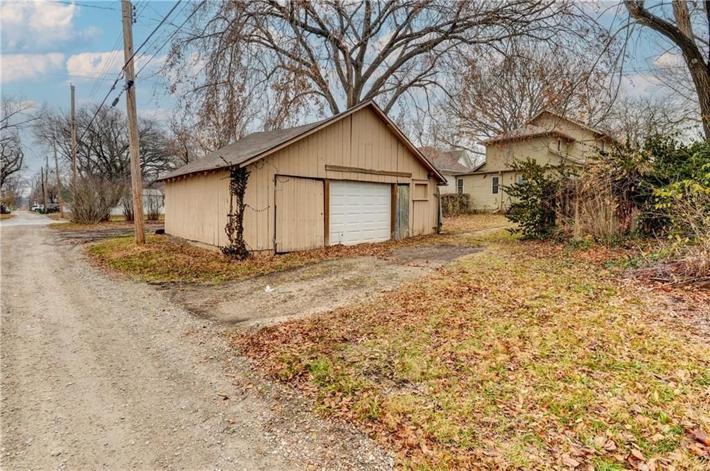 508 S Willow Street — photo 16