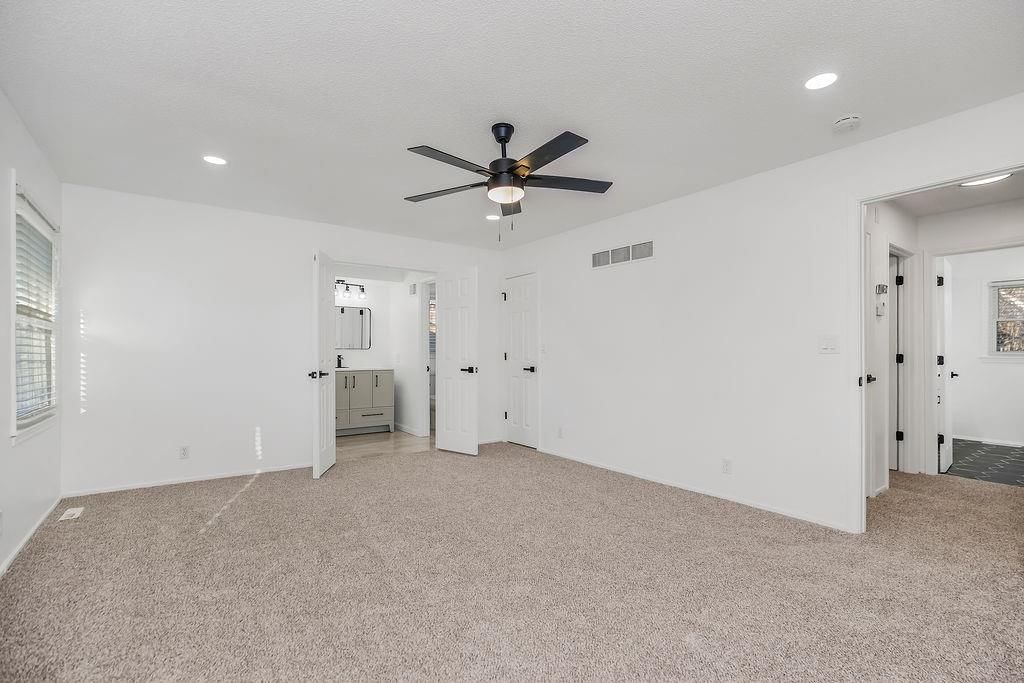 3909 SW HIDDEN COVE Drive — photo 25