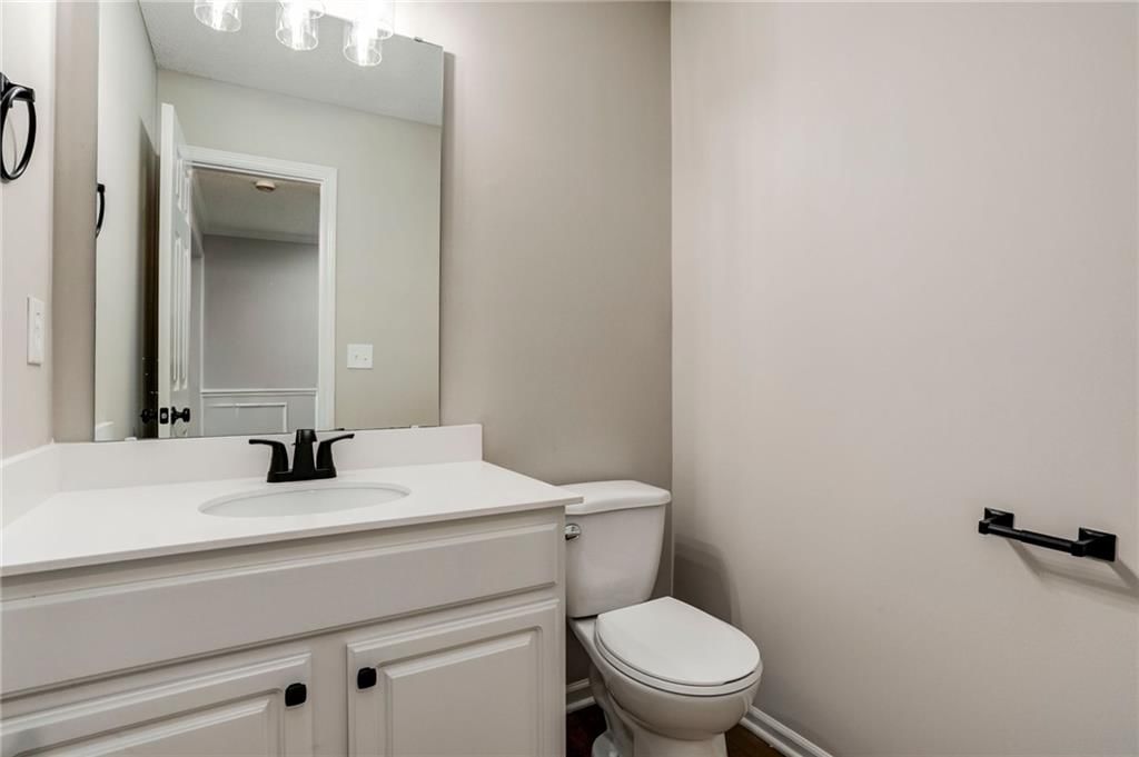12774 Walker Avenue — photo 9