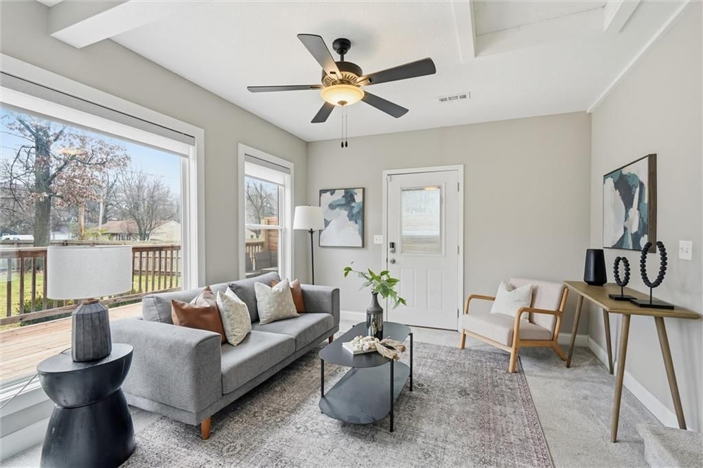 7945 Madison Avenue — photo 13