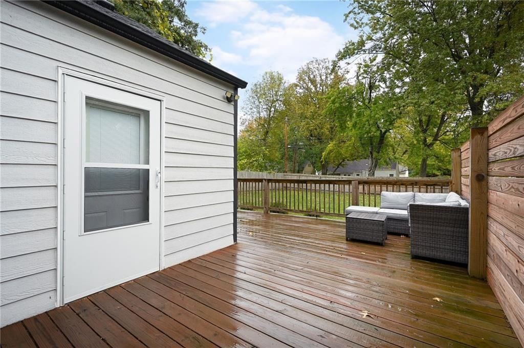 7945 Madison Avenue — photo 22