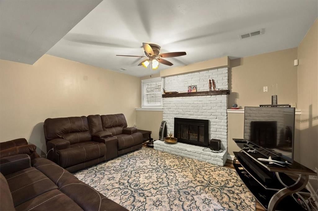 16008 W 139th Terrace — photo 24
