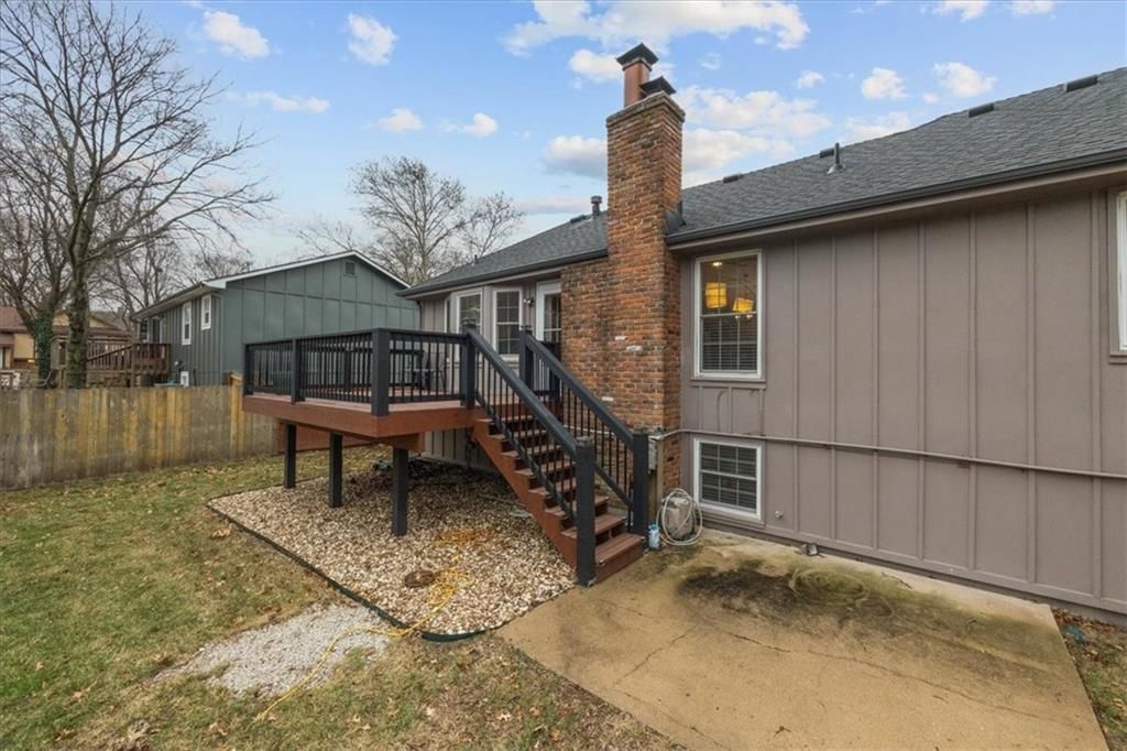 16008 W 139th Terrace — photo 35