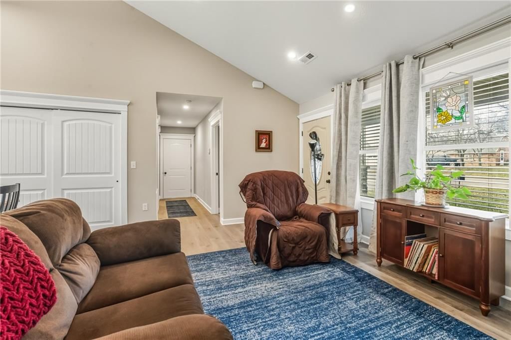 401 N Ritchie Street — photo 13