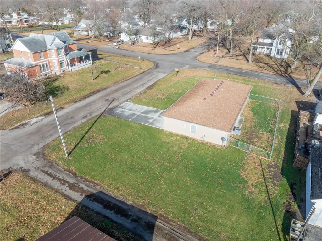 401 N Ritchie Street — photo 38