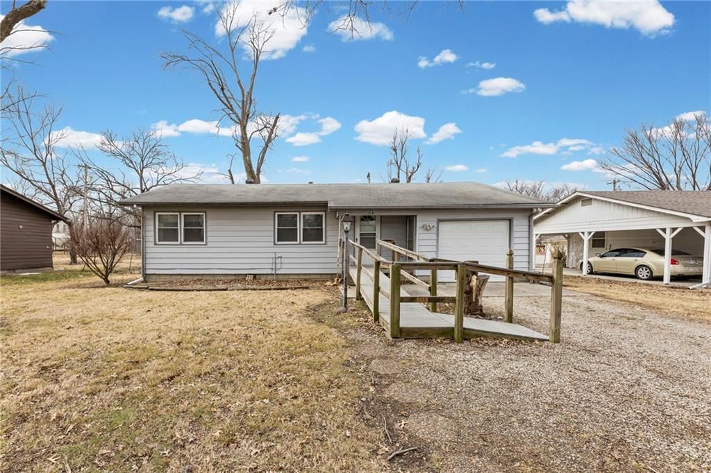 1018 N Sycamore Street, Ottawa, KS