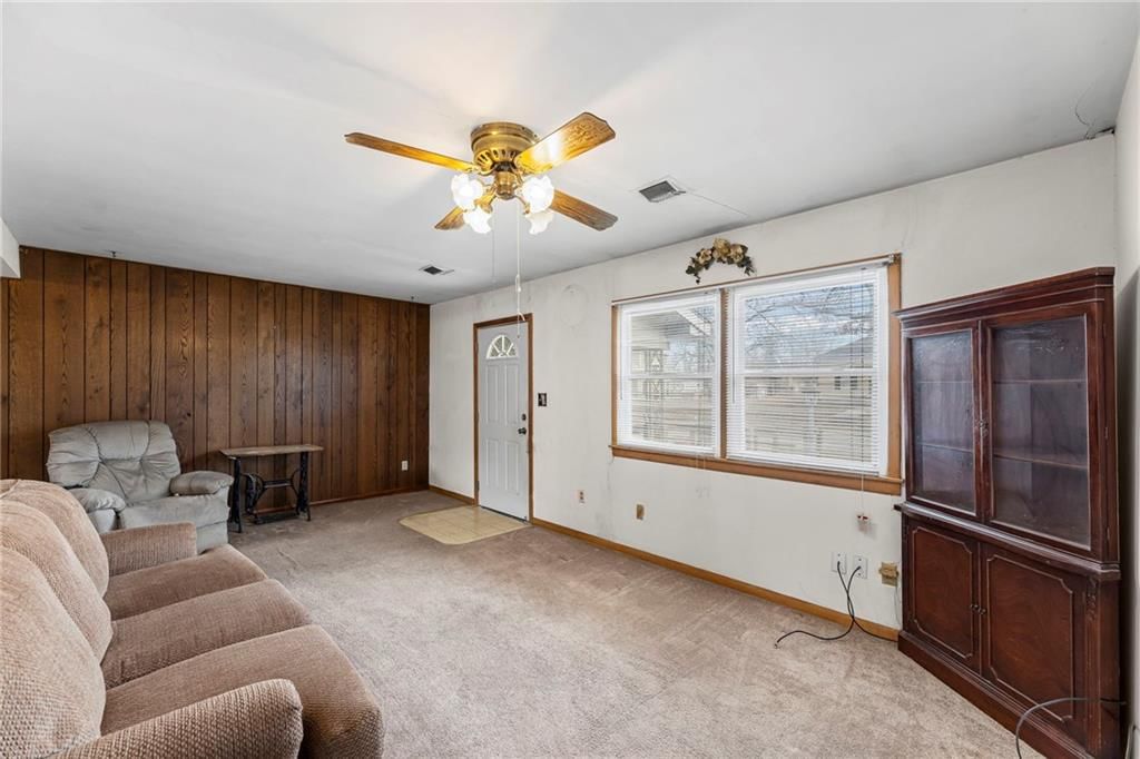 1018 N Sycamore Street — photo 5